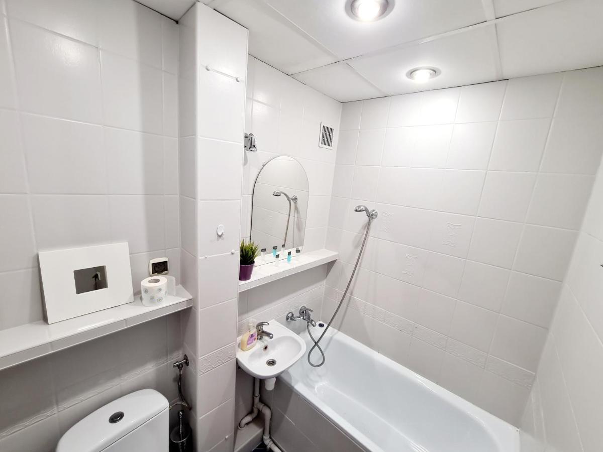 Апартаменты Topfloor Greeceflat A Cosy Flat In The City Center Варшава Экстерьер фото