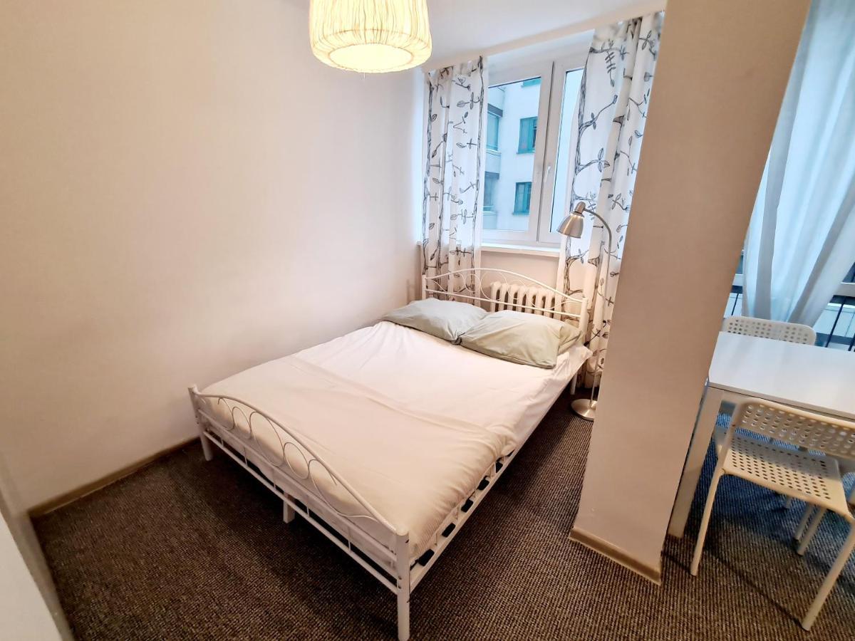 Апартаменты Topfloor Greeceflat A Cosy Flat In The City Center Варшава Экстерьер фото